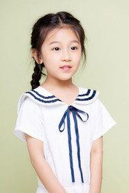 Xu Yixuan as Liu Shiyao in Day Dreaming 2024