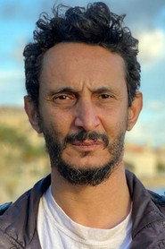 Badr Iffach as Clément in L'Ampoule 2023