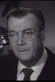 Joseph Kearns as Doorknob (voice) in Alice in Wonderland 1951