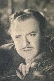 Julio Infiesta as Inspector Burns in The Carpet of Horror 1962