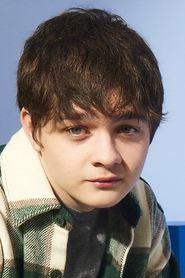 Orén Kinlan as Derry in Sunlight 2023