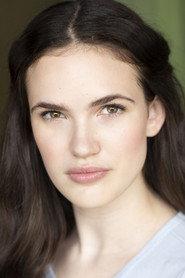 Avery Moss as Carrie Berzins in Most Guys Are Losers 2020