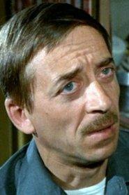 Marius Laurey as Inspector Teissère in Borsalino and Co. 1974