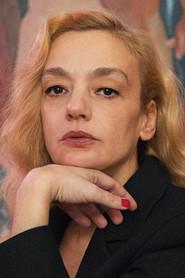 Lena Kitsopoulou as Female Shooter in Beckett 2021
