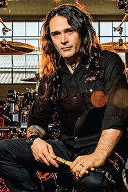 Aquiles Priester as in Angra: Rebirth World Tour 2002