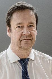 John Christian Elden as Himself in Sannhetsjegeren 2009