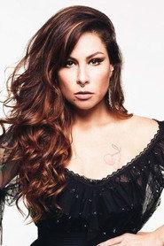 Pitty as Cliente Corretor in Smoke Gets in Your Eyes 2009