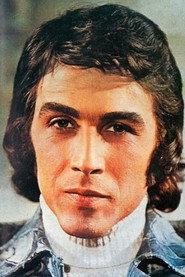 Tolis Voskopoulos as Lakis in Giannis Messed Up 1964