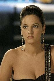 Corinne Jiga as Miriam in Si vive una volta sola 2021