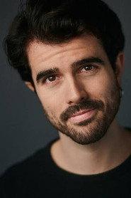 Genís Lama as Álex in Letargo 2015