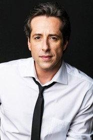Otávio Martins as Vitor in Por Um Fio 2003