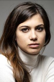 Cristina Cappelli as Maria in Twice 2018