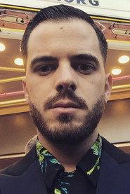 Santiago Rodríguez-Costabal as Vicente in Cola de mono 2018