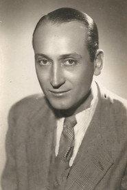 Jorge Greiner as Francisco López García / Manolo Corrales in Heredero en apuros 1956