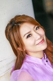 Jane Lee as Sandy in Sandy & Chris 2013