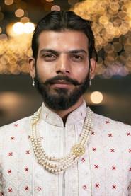 Pranjal Pateriya as in Nausikhiye