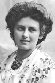 Louise Eneman-Wahlberg as Nurse in Thora van Deken 1920