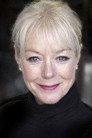 Helen Pearson as Vivien Daniels in Rome in Love 2019