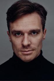 Oscar Lauritzen as Leif in That Time at the Beach 2023
