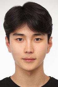 Seo Yi-seo as Bae Gi-woong in Pumpkin Time 2022