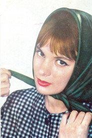 Ilinca Tomoroveanu as Oana in A Cloudless Vacation 1968