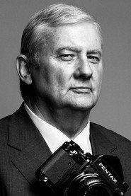 Terence Donovan as Self in Masters of the Canvas 1992