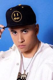FMK as Cantante in Ke Personajes- Odisea Tour 2025