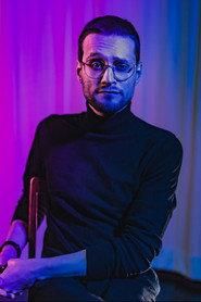 Julien Bouillé as Homme à la basse in Fuck le Drummer! 2026