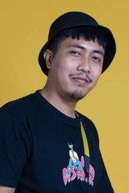 Apos Hutagaol as Bara in Pencari Mayat 