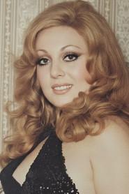 Esin Gülsoy as Ferhunde in Falling Leaves 1967