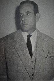 José Manuel Pinillos as Tabernero in La barca sin pescador 1964
