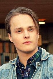 Eelis Kakkonen as Mika in Kasino 2020