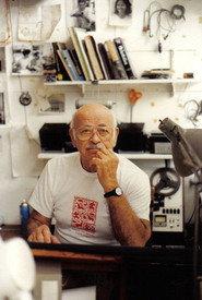 Jack Delano as Himself in Jack Delano: el goce de crear 1991