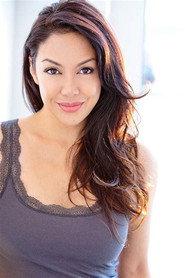 Edelyn Okano as Fugitive's Wife in The End 2009