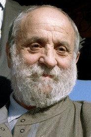 César Baldaccini as César in Flash Love 1972