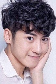 Wang Yichen as Han Manyi / Han Zigao in The Male Queen 2016