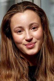Josephine Chavarria Højbjerg as Agnes in Mango 2025
