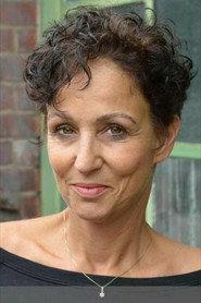 Sandra Kreisler as Mrs. Menzel in Ein Anfang von etwas 1995