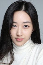 Kang Anna as Yoo-ri in Toxic Parents 2023