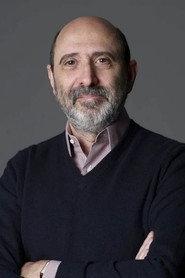 Isay Weinfeld as Self in Uma Garota Chamada Marina 2019