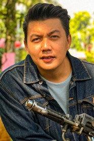 Dirly Dave as Daniel Sitompul in KNK: Santa Claus Dari Jakarta? 2021