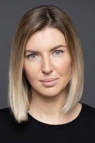 Alisa Feoktistova as Woman 1 in Martha and the Bird 