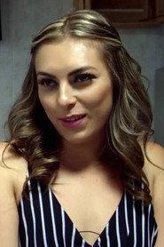 Brenda Barragán as Patricia Gastelum in Sexo a la venta 2022