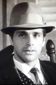 Denis Manuel as Lucien Darros in Flic Story 1975