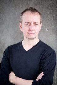 Nicholas Bodeux as Hubert Hirsch in Mona & Marie - Eine etwas andere Weihnachtsgeschichte 2021