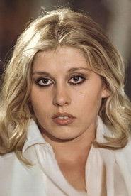 Canan Perver as Ipek in Derbeder 1978