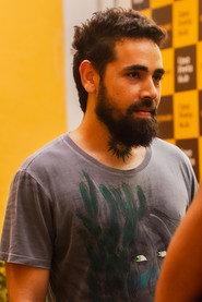 Wallace Pereira as Guardinha in MORAES 