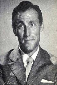 Giulio Marchetti as Il naufrago americano in Adam and Eve 1949