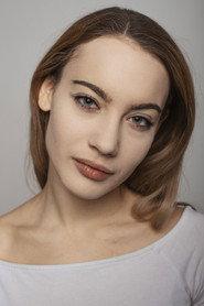 Olga Rayska as Elka Cukier in Zegar