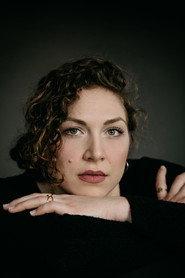 Johanna Bogner as Polizistin in Mitera 2023
